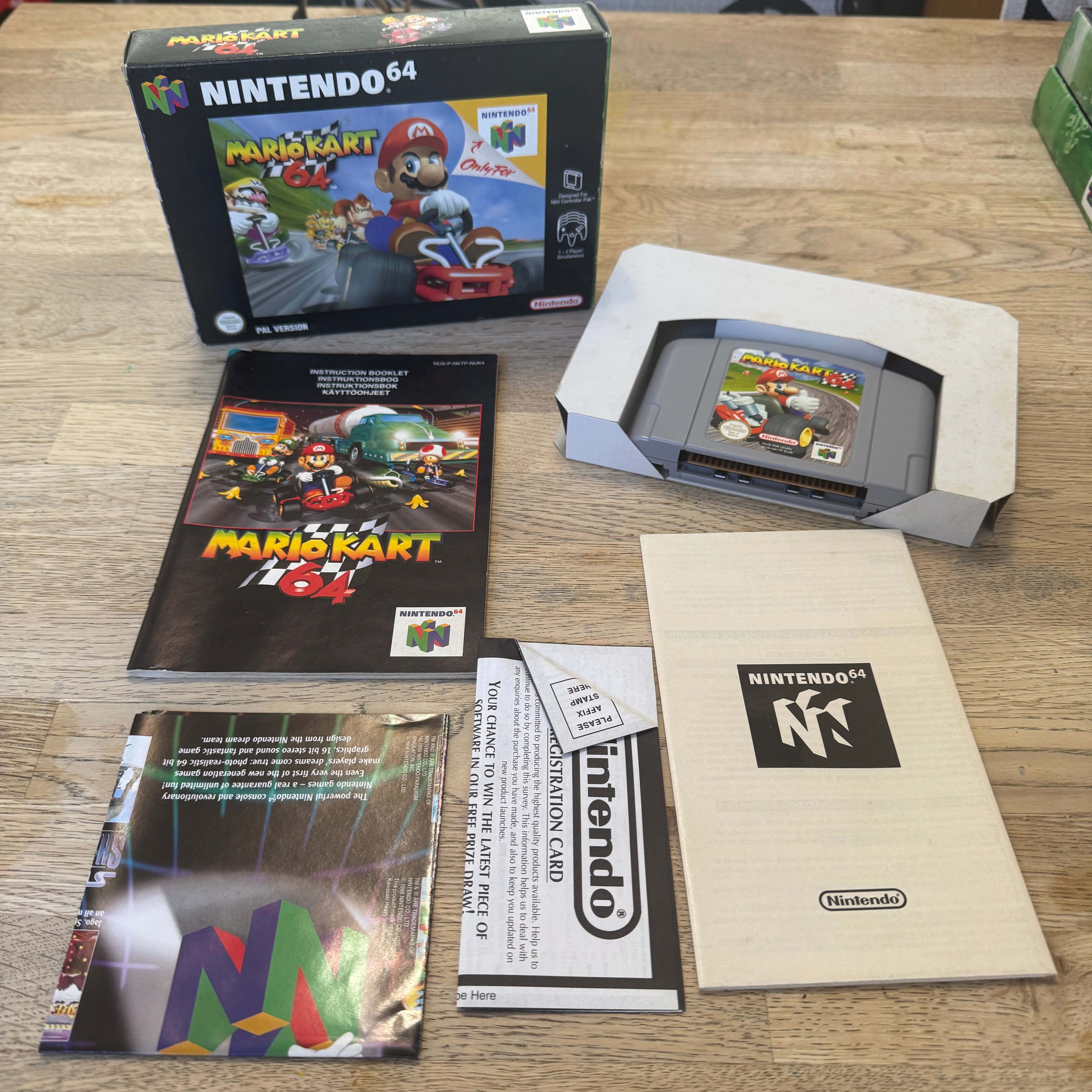 Mario kart 64 Nintendo 64 game complete Mario kart 64 Nintendo 64 game complete